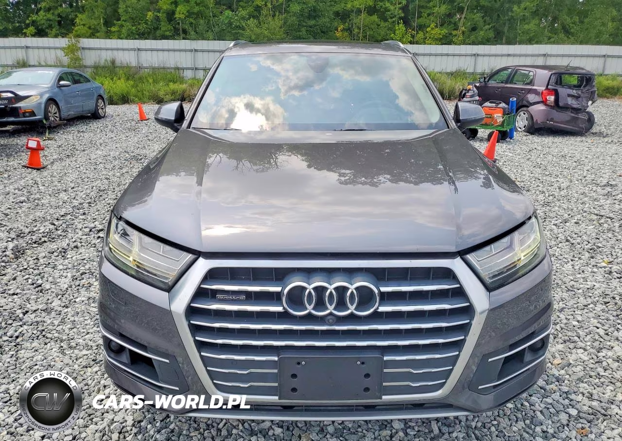 2019 Audi Q7 Prestige VIN:WA1VAAF70KD003550 - 5