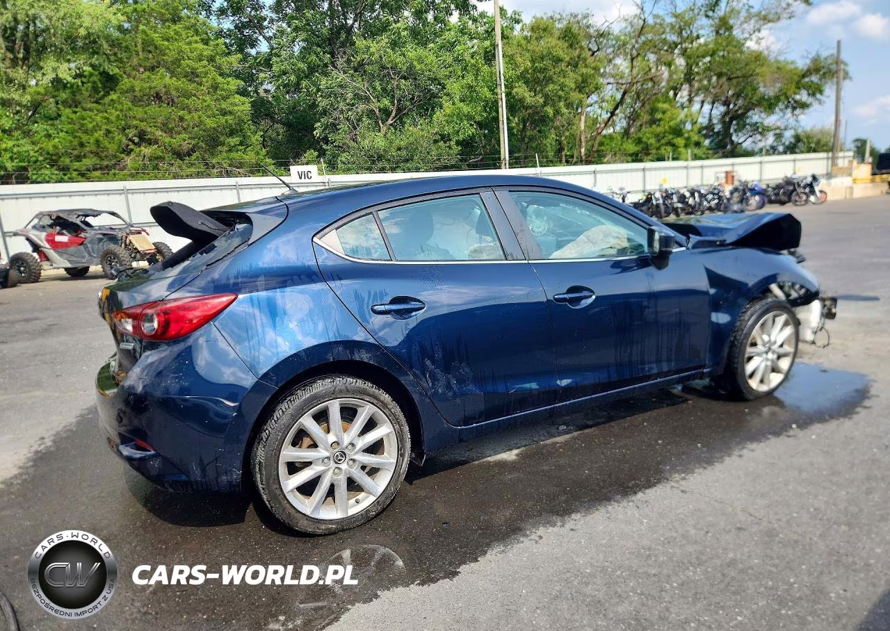 2017 Mazda 3 Touring VIN:3MZBN1L37HM144625 - 3
