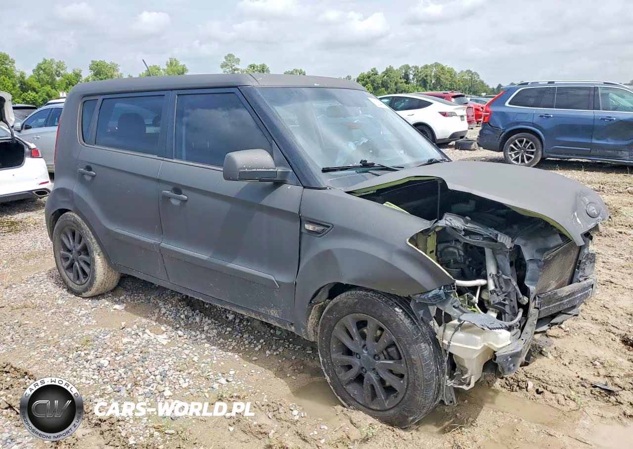 2013 Kia Soul Base VIN:KNDJT2A58D7602546 - 4