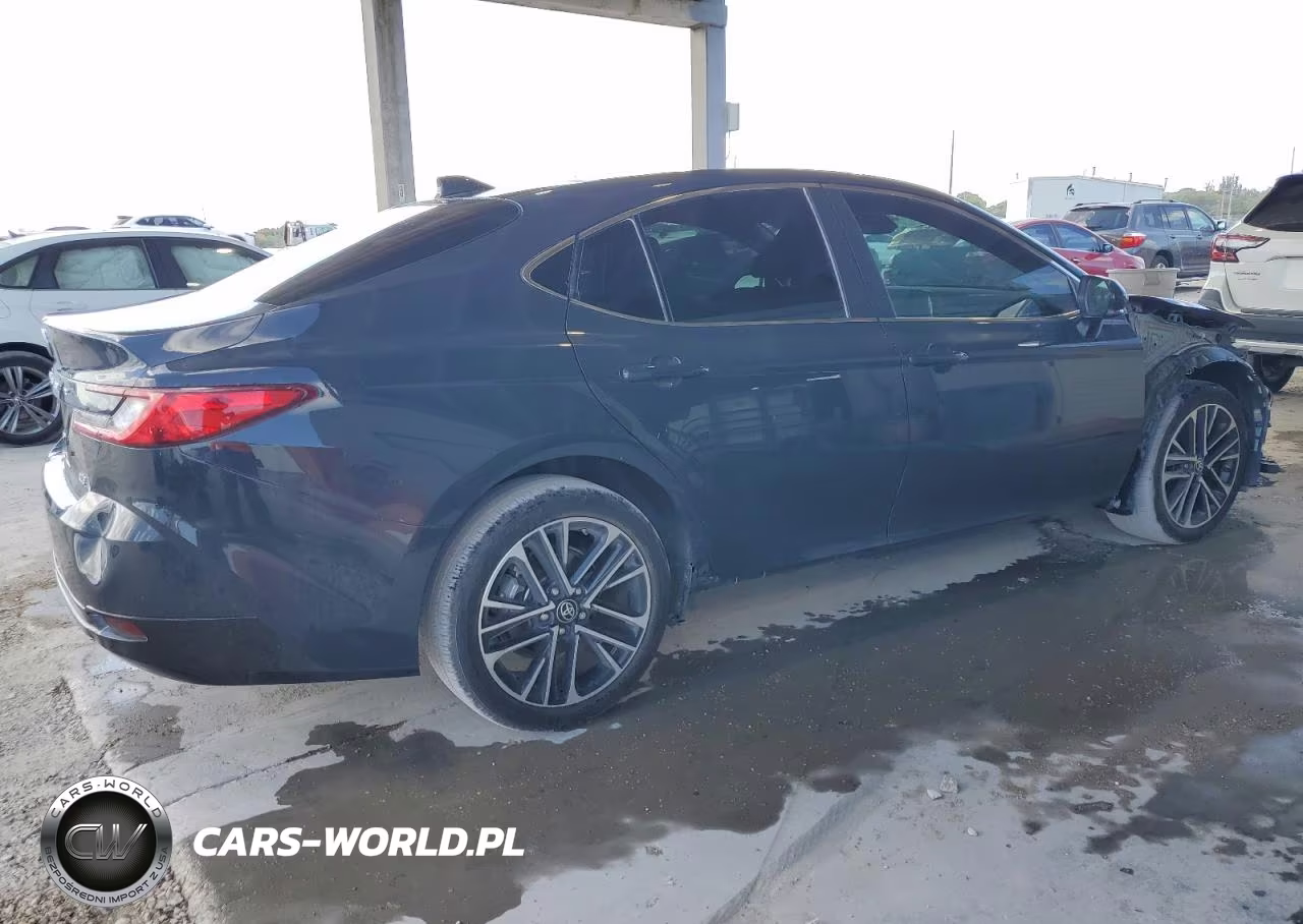 2025 Toyota Camry Xse VIN:4T1DAACK5SU555504 - 3
