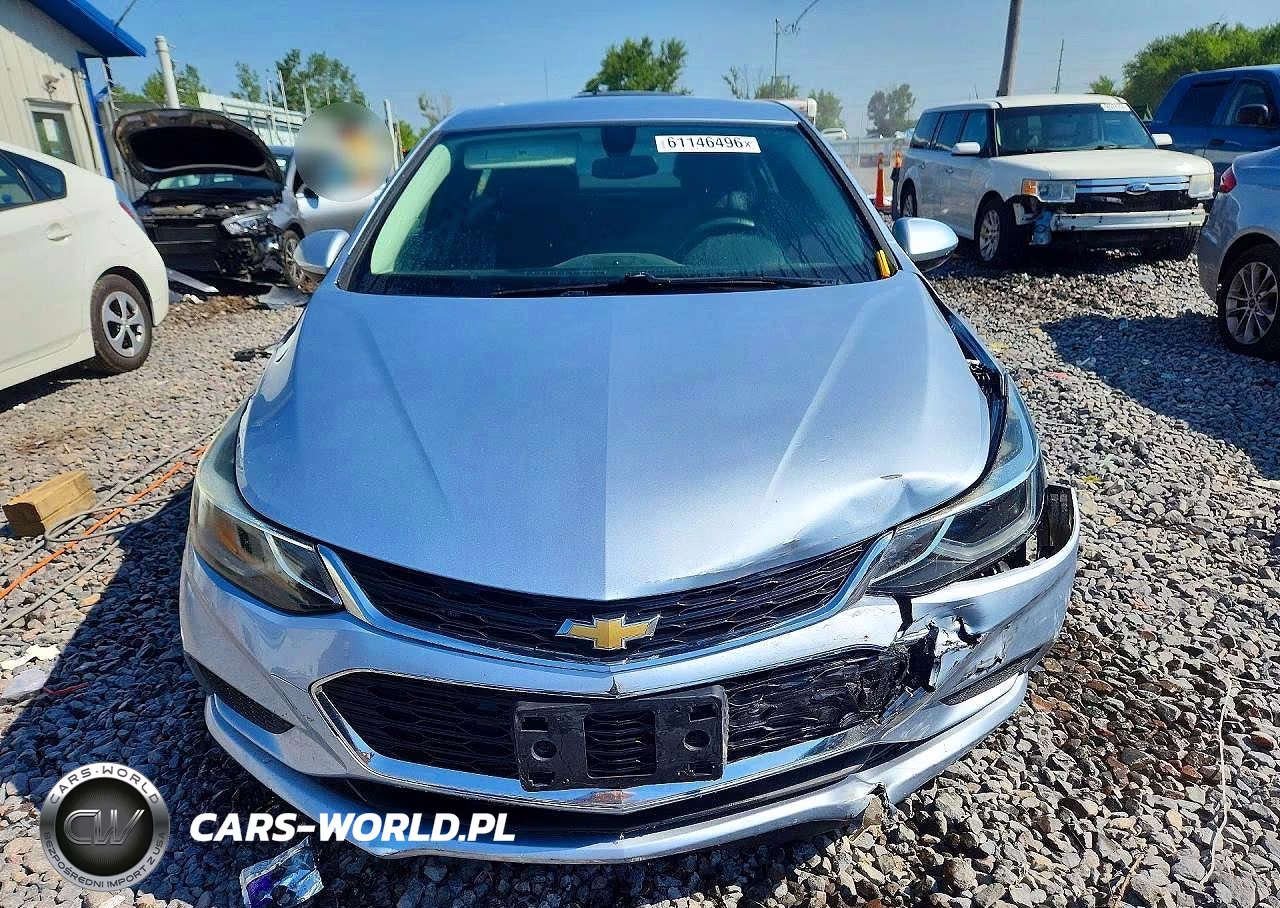 2017 Chevrolet Cruze Lt VIN:1G1BE5SM3H7208201 - 5