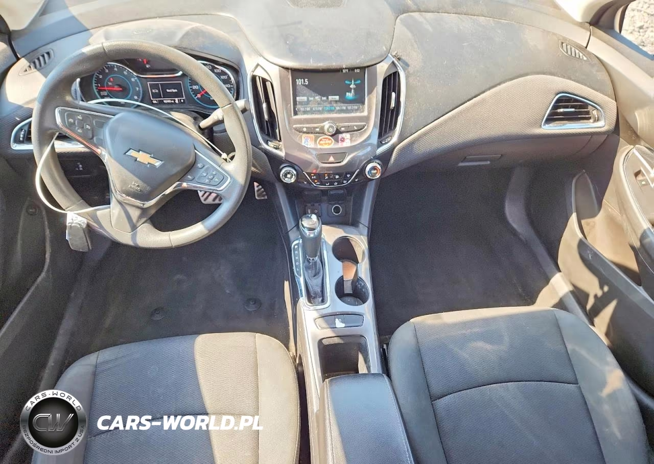 2017 Chevrolet Cruze Lt VIN:1G1BE5SM3H7208201 - 8