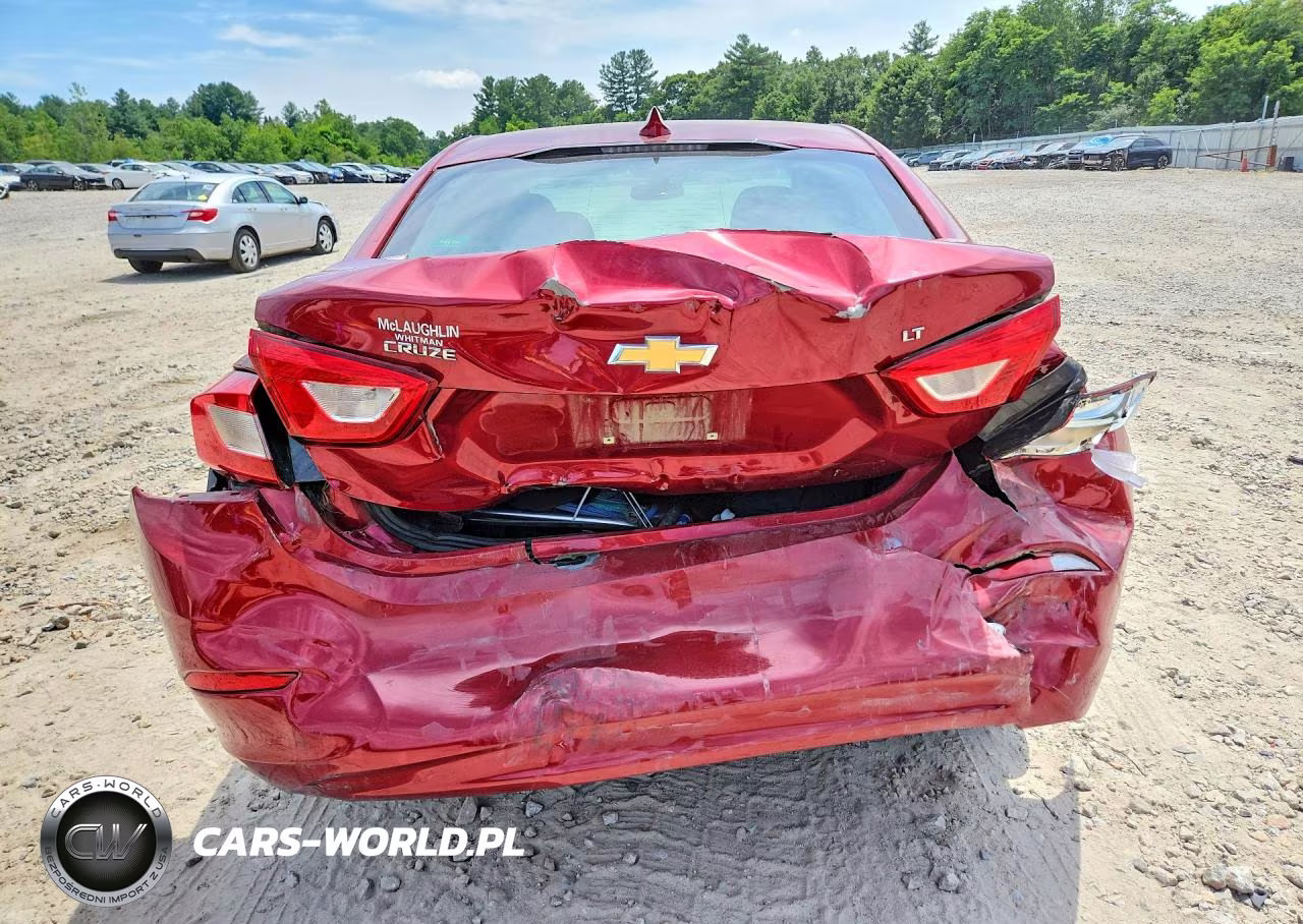 2018 Chevrolet Cruze Lt VIN:1G1BE5SM9J7240513 - 6