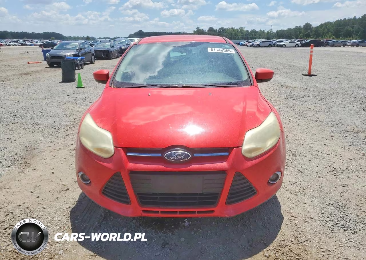 2012 Ford Focus Se VIN:1FAHP3K28CL327513 - 5