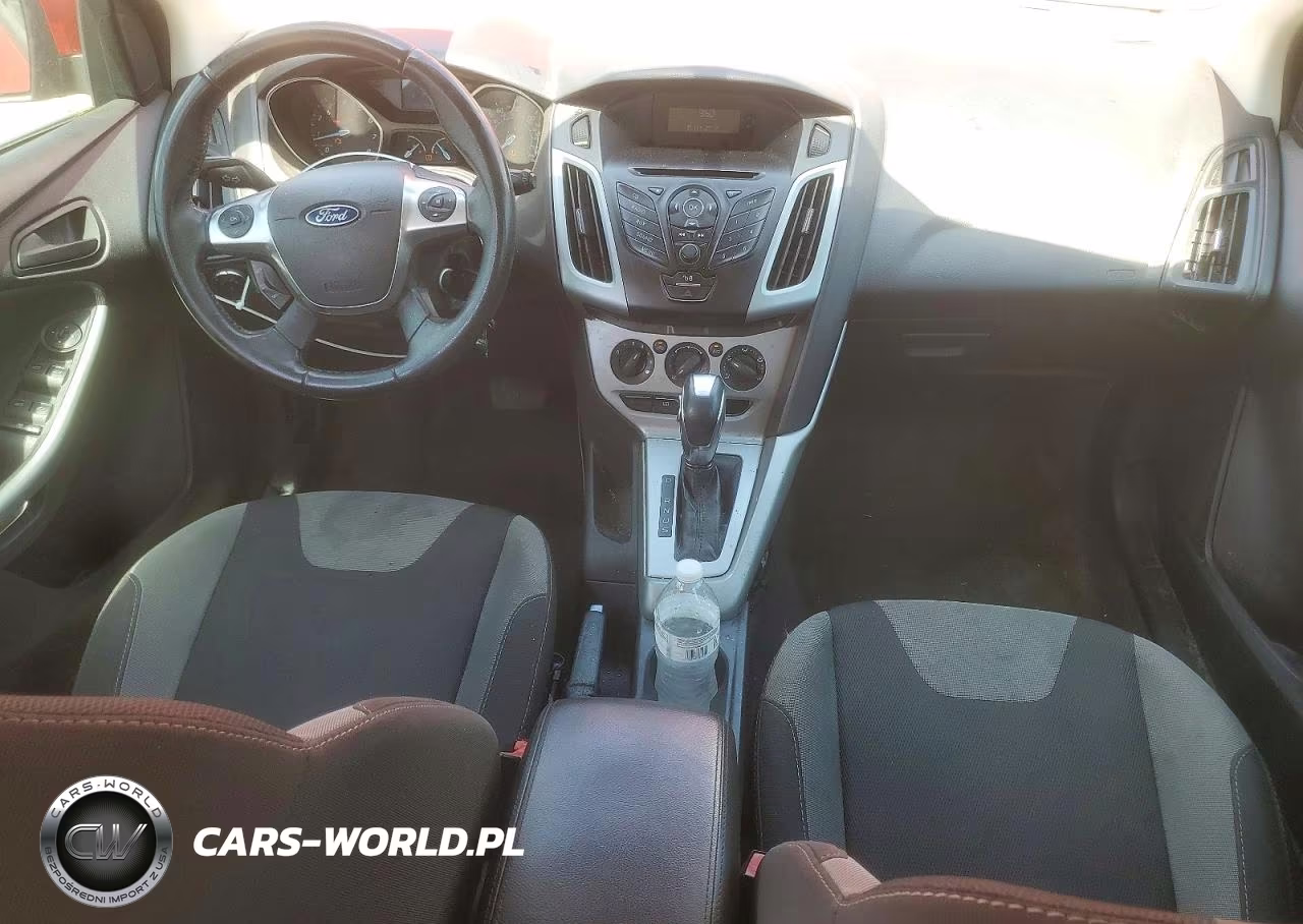 2012 Ford Focus Se VIN:1FAHP3K28CL327513 - 8
