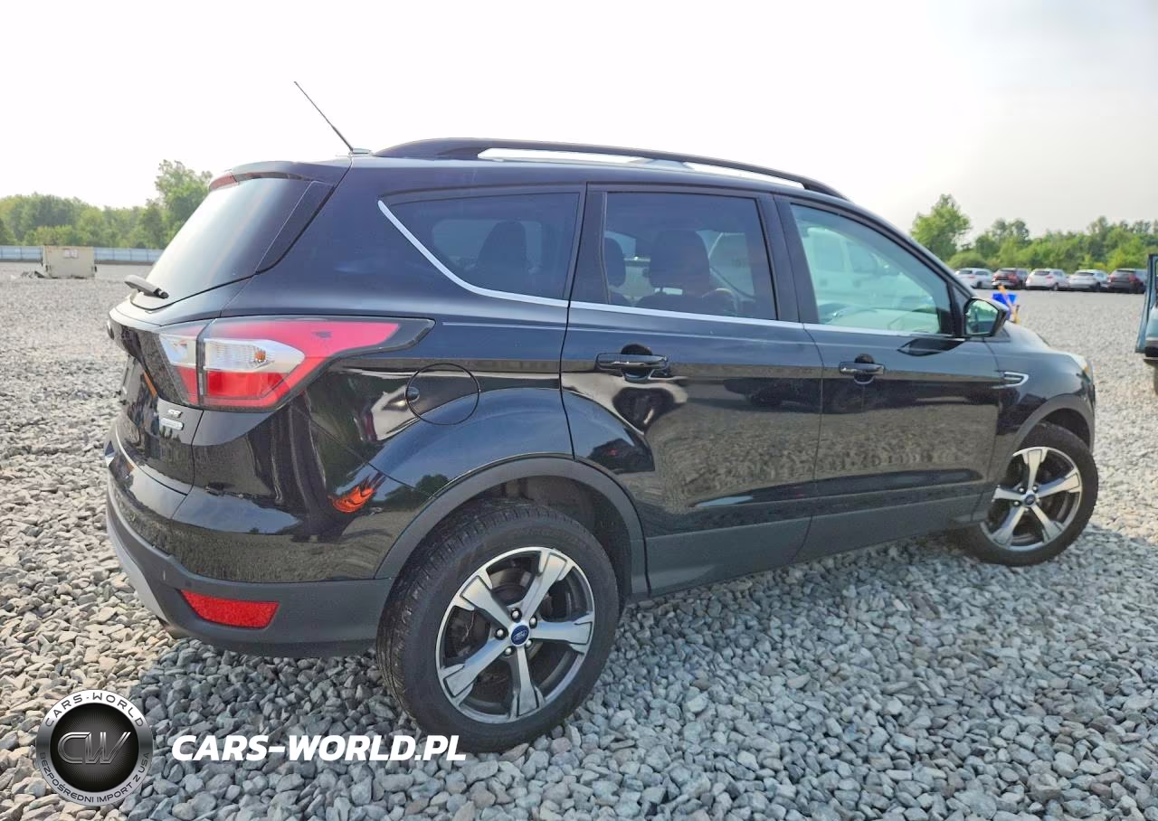 2017 Ford Escape Se VIN:1FMCU0GD9HUA60434 - 3