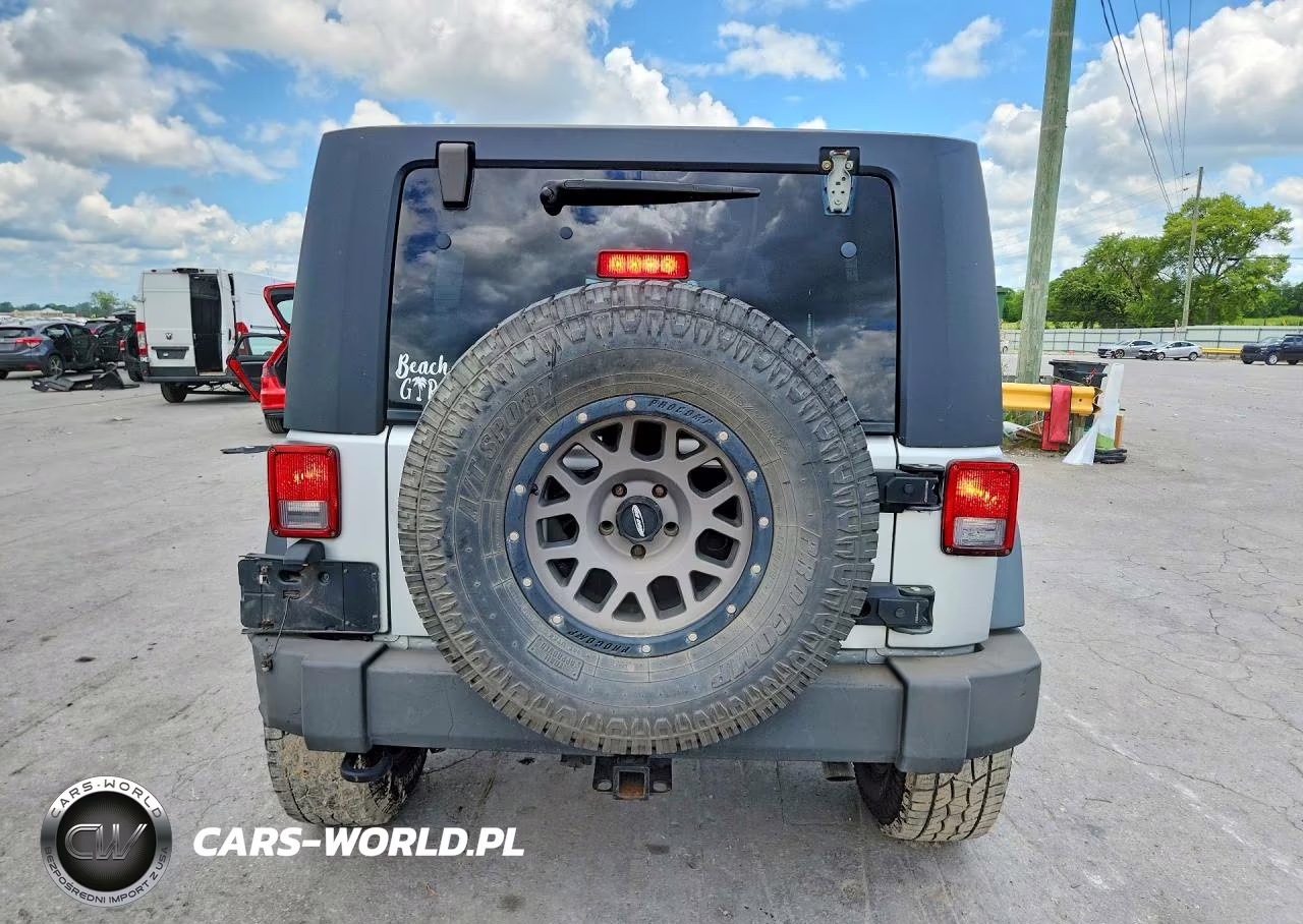 2010 Jeep Wrangler Unlimited Sport VIN:1J4BA3H1XAL113257 - 6