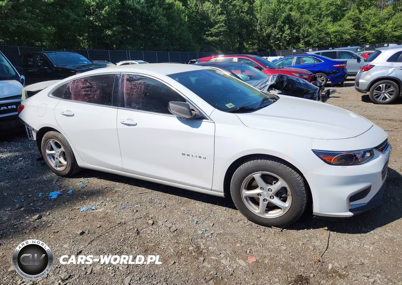 2016 Chevrolet Malibu Ls VIN:1G1ZB5ST4GF225107 - 4