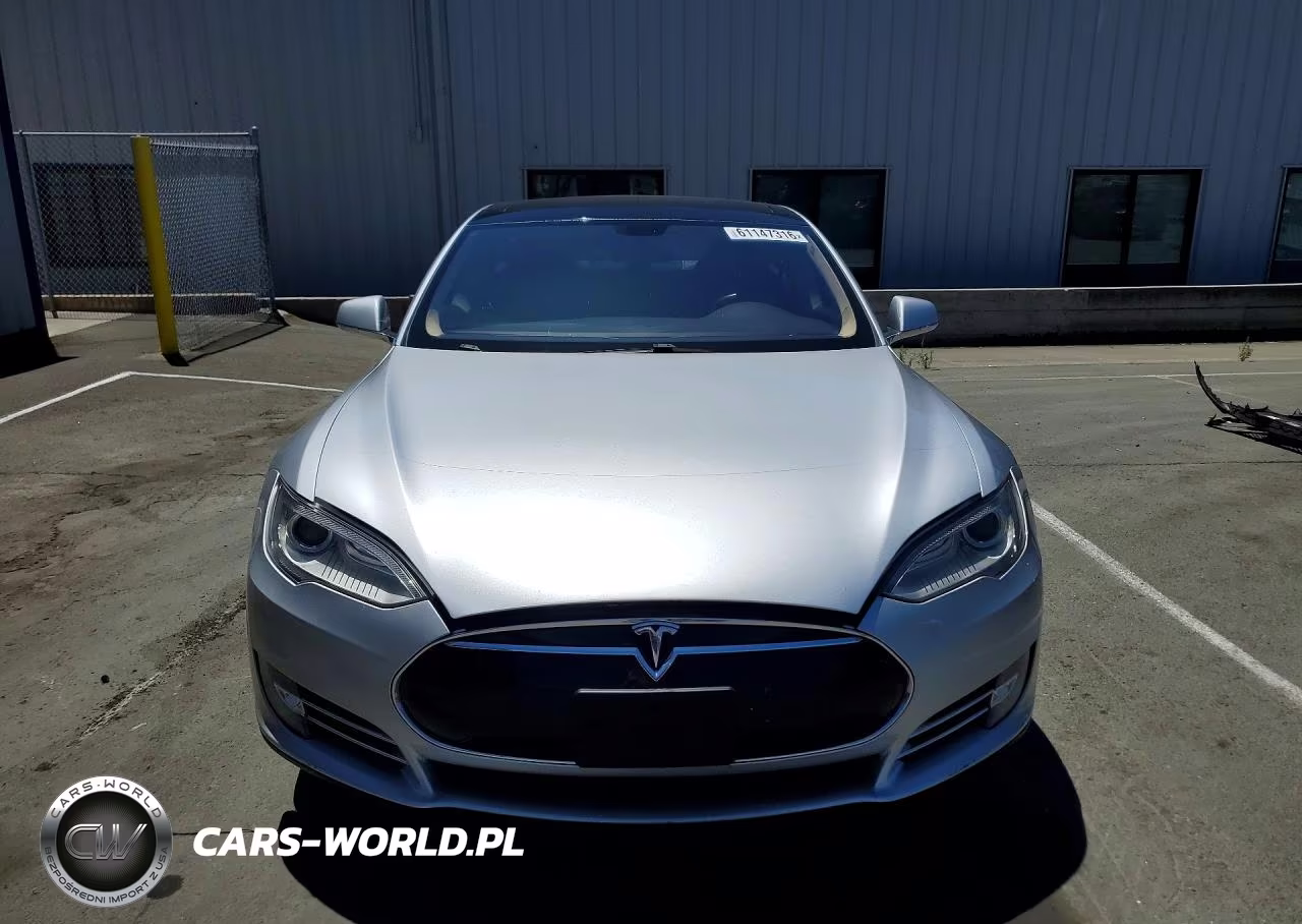 2013 Tesla Model S VIN:5YJSA1CN3DFP13548 - 5