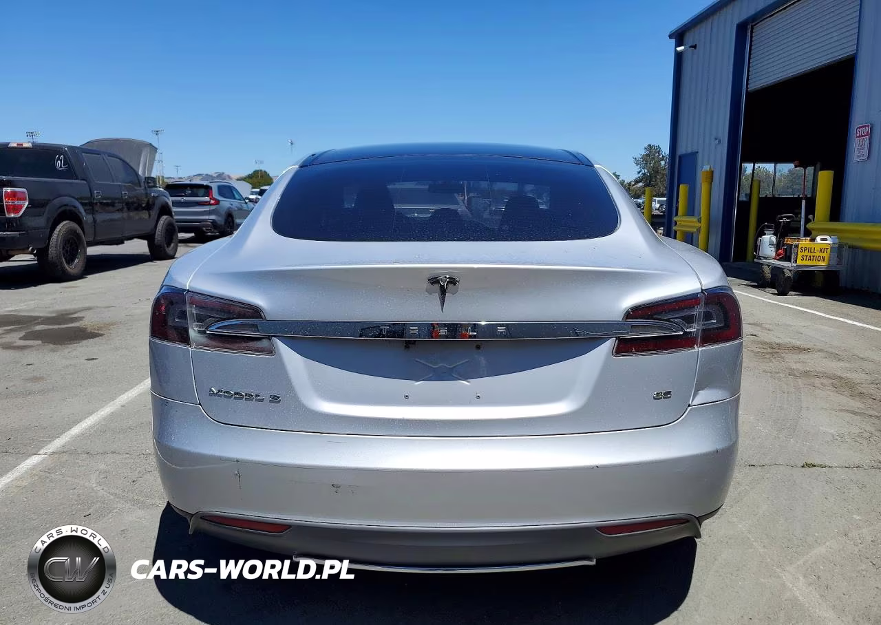 2013 Tesla Model S VIN:5YJSA1CN3DFP13548 - 6