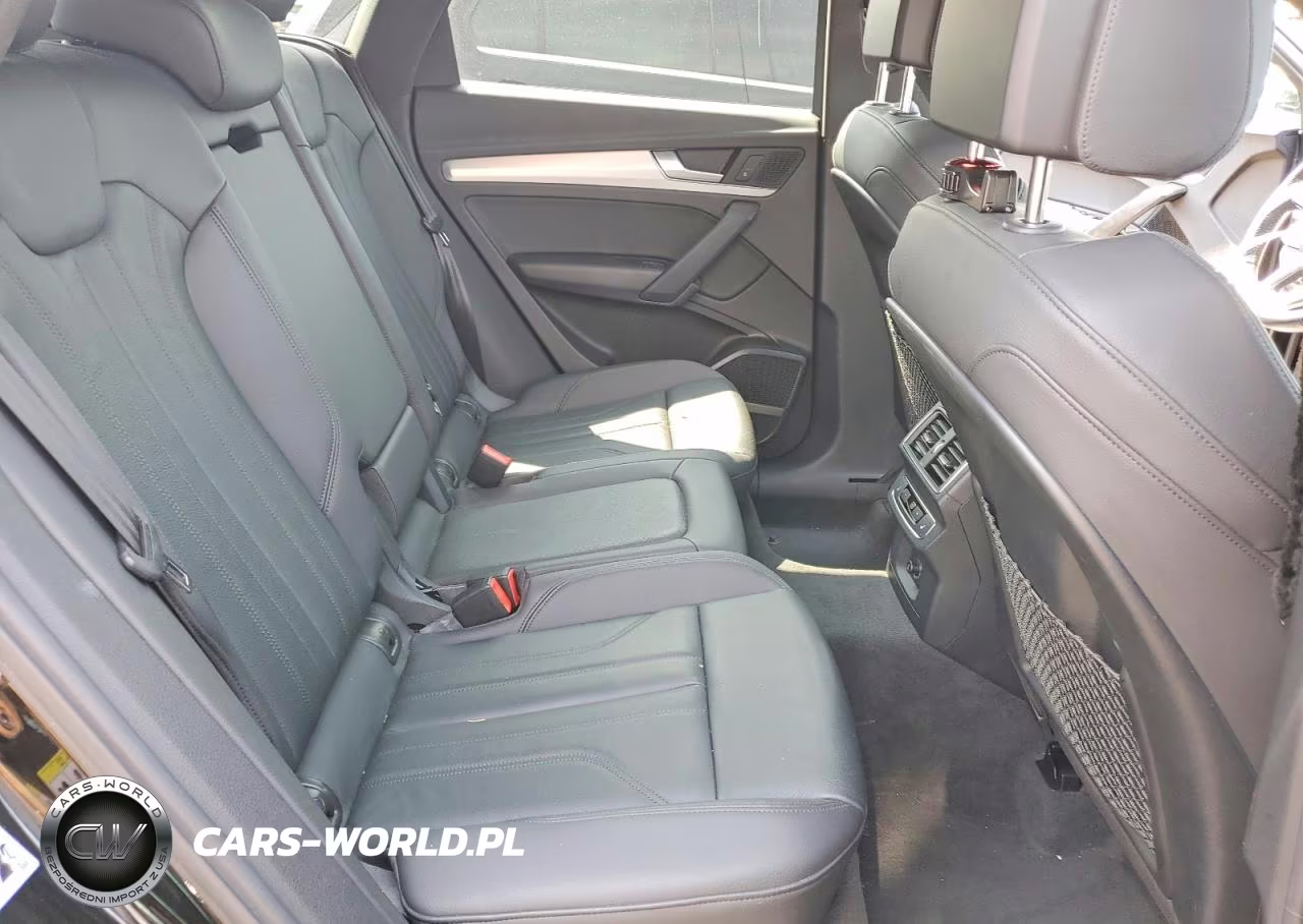 2019 Audi Q5 Technik S-Line VIN:WA1FNAFY2K2105767 - 11