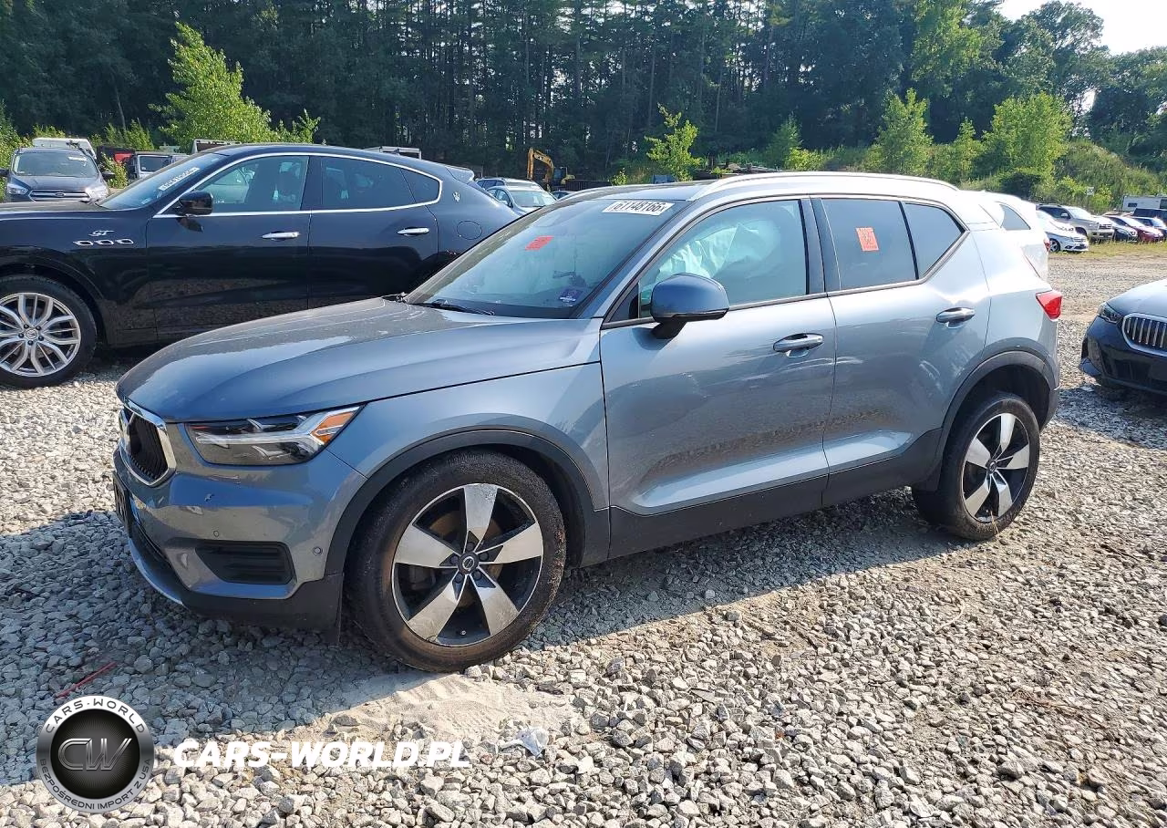 2019 Volvo Xc40 T5 Momentum
