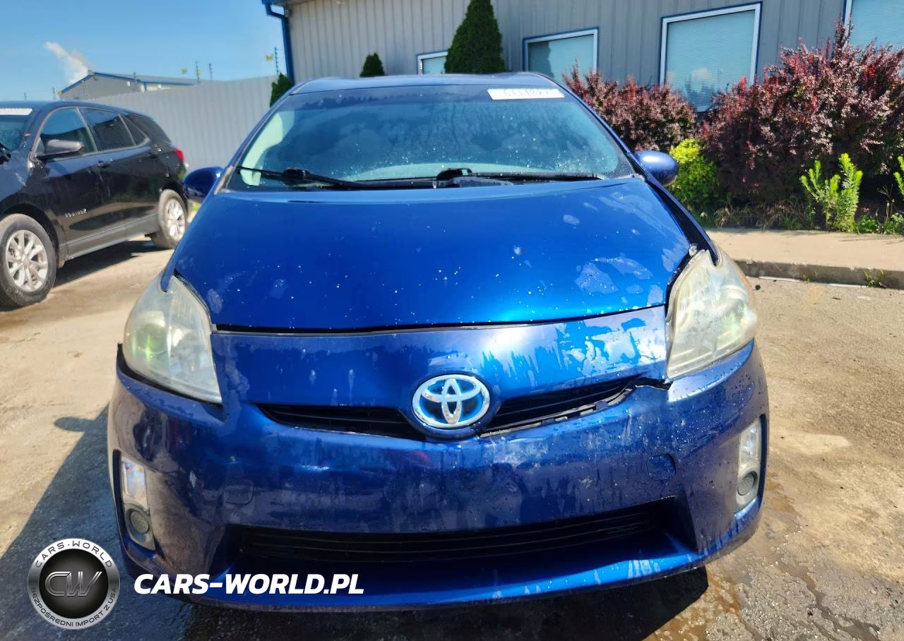 2011 Toyota Prius Four VIN:JTDKN3DU9B0321207 - 5