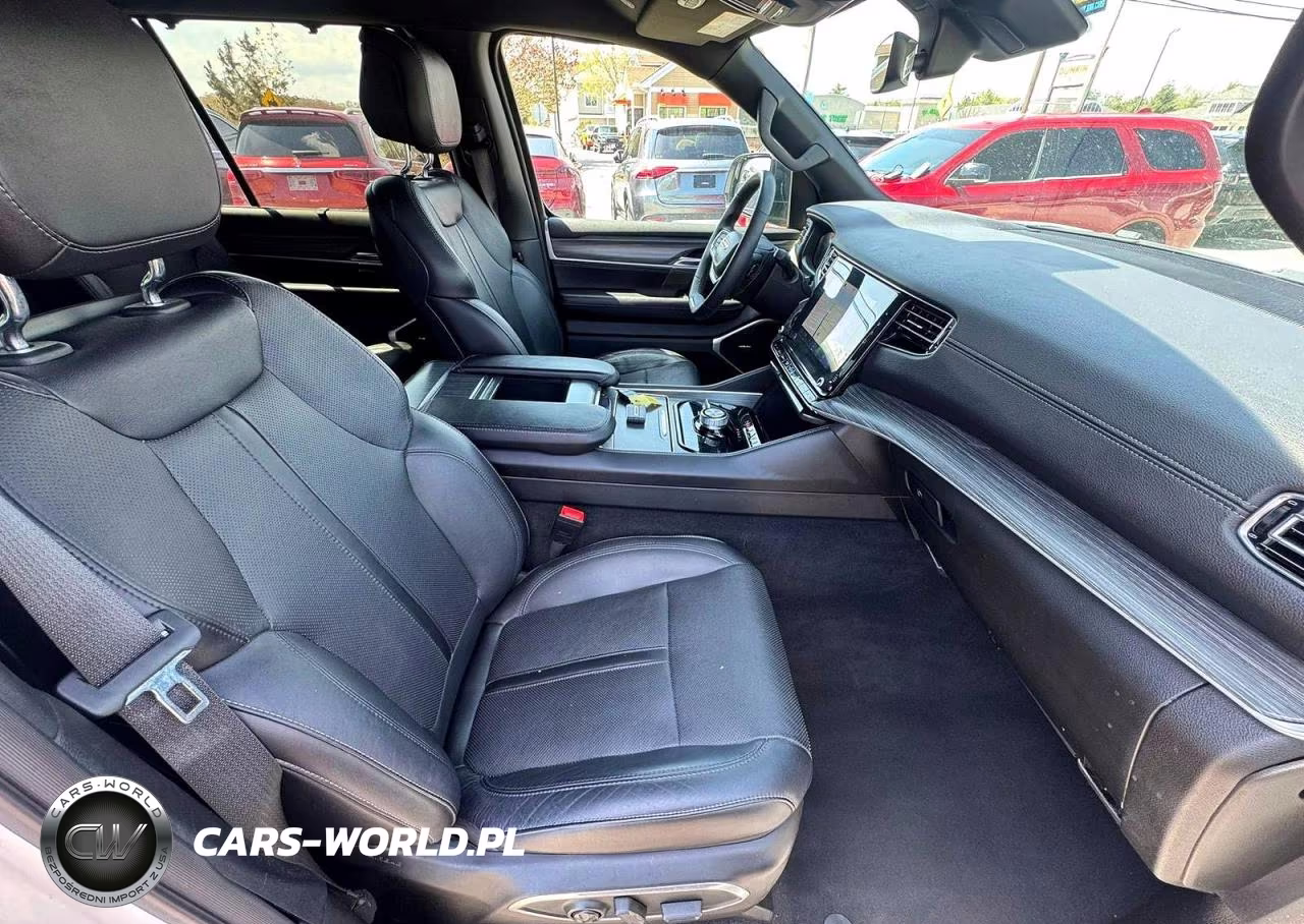 2023 Jeep Wagoneer L Series Ii VIN:1C4SJSBP9PS557564 - 5