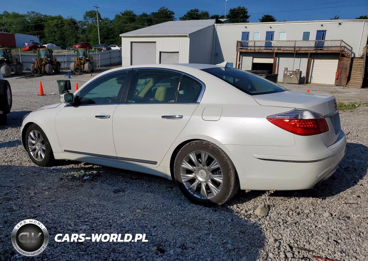 2011 Hyundai Genesis 3.8L VIN:KMHGC4DE6BU123084 - 2