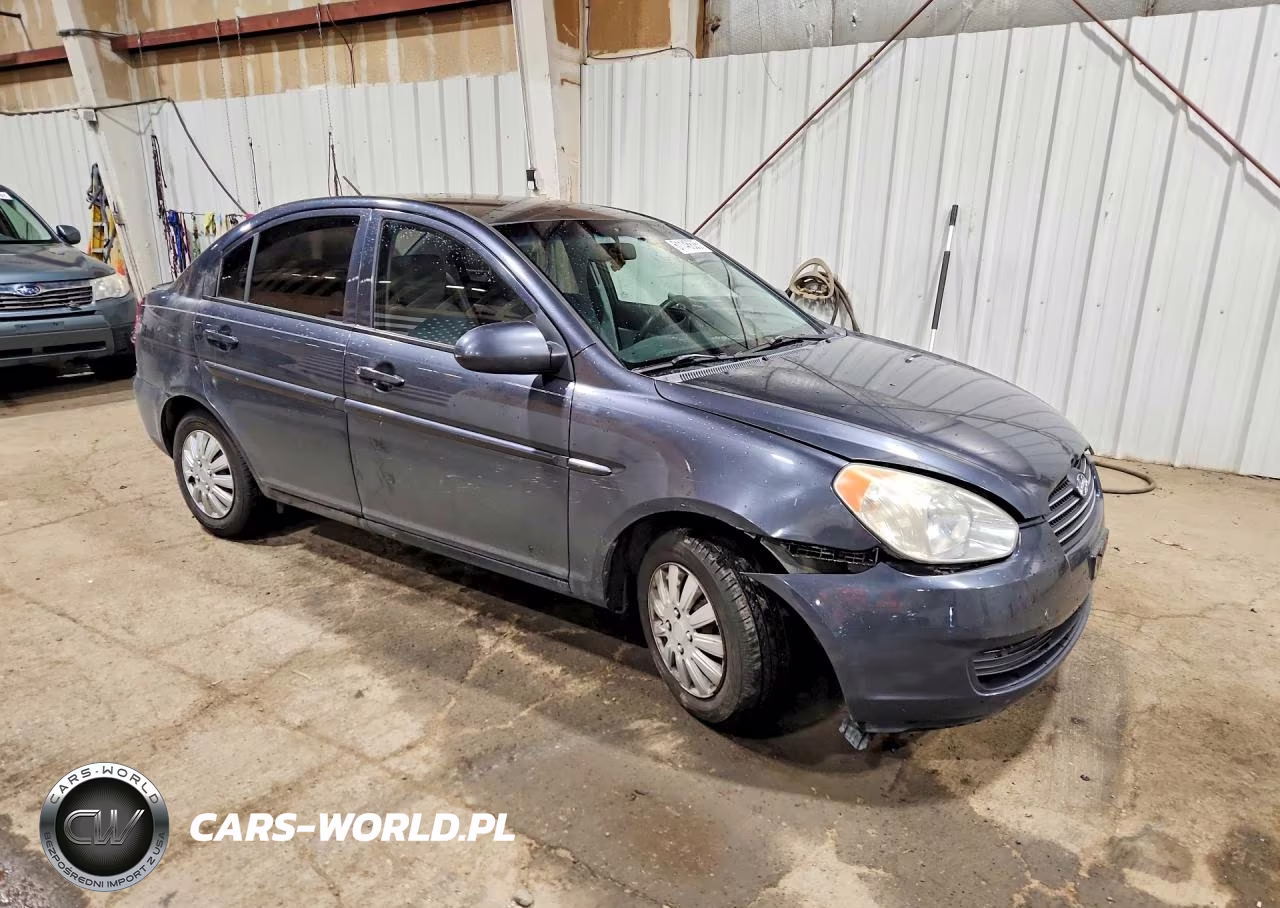 2008 Hyundai Accent Gls VIN:KMHCN46C88U182943 - 4