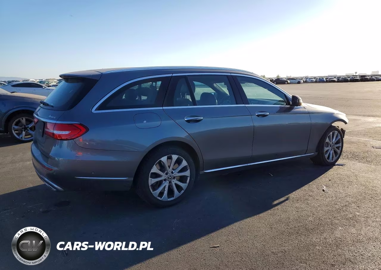 2017 Mercedes-Benz E 400 4Matic VIN:WDDZH6GB8HA272298 - 3