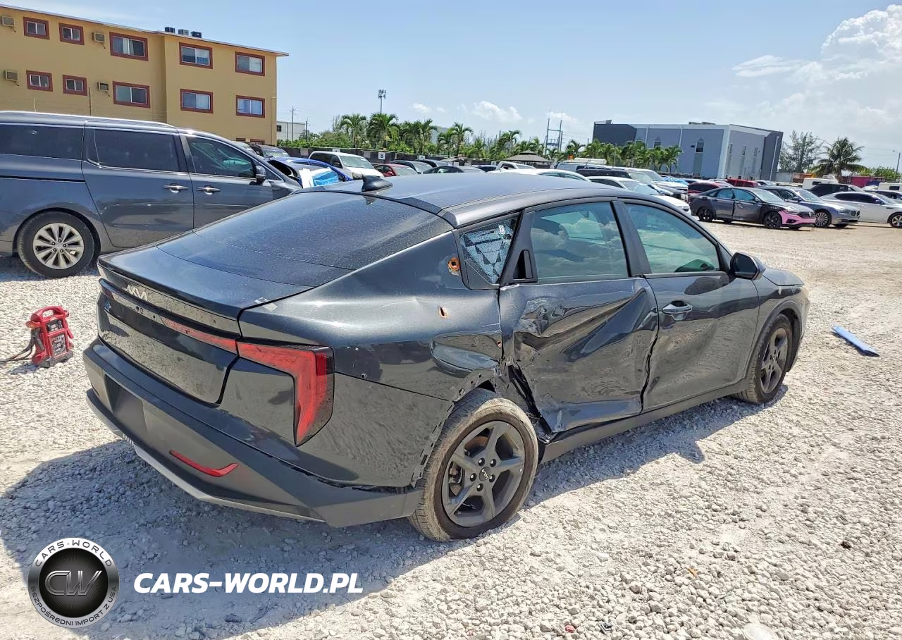 2025 Kia K4 Lx VIN:3KPFT4DE0SE047862 - 3