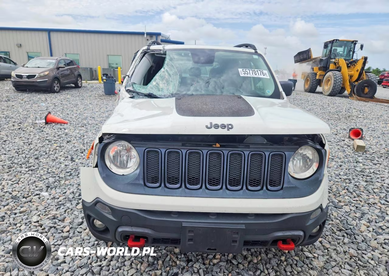 2016 Jeep Renegade Trailhawk VIN:ZACCJBCT3GPD05301 - 5