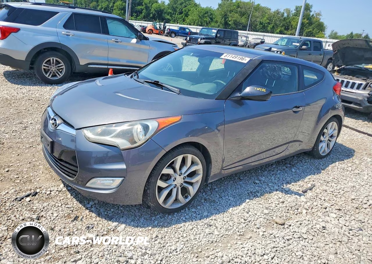 2013 Hyundai Veloster Base – zdjęcie 1 z 12