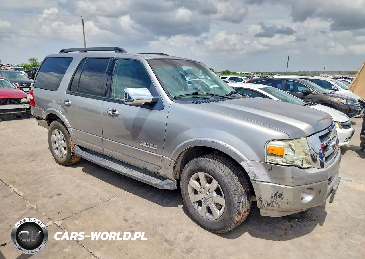2008 Ford Expedition Xlt VIN:1FMFU15588LA38106 - 4