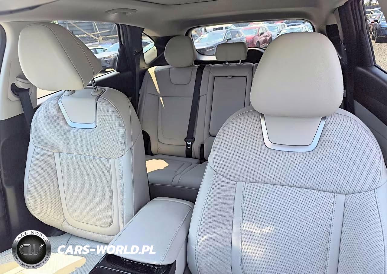 2025 Hyundai Tucson Limited VIN:5NMJECDE5SH606510 - 10