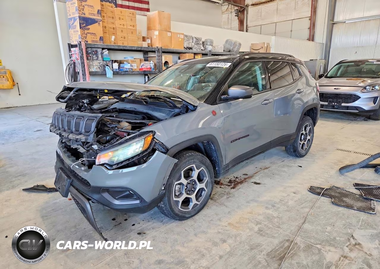 2022 Jeep Compass Trailhawk – zdjęcie 1 z 12