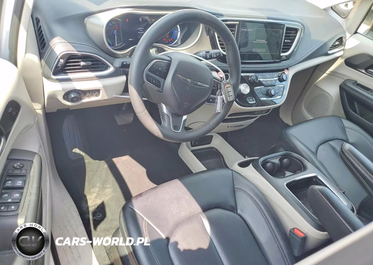 2024 Chrysler Pacifica Hybrid Select VIN:2C4RC1S7XRR150294 - 8