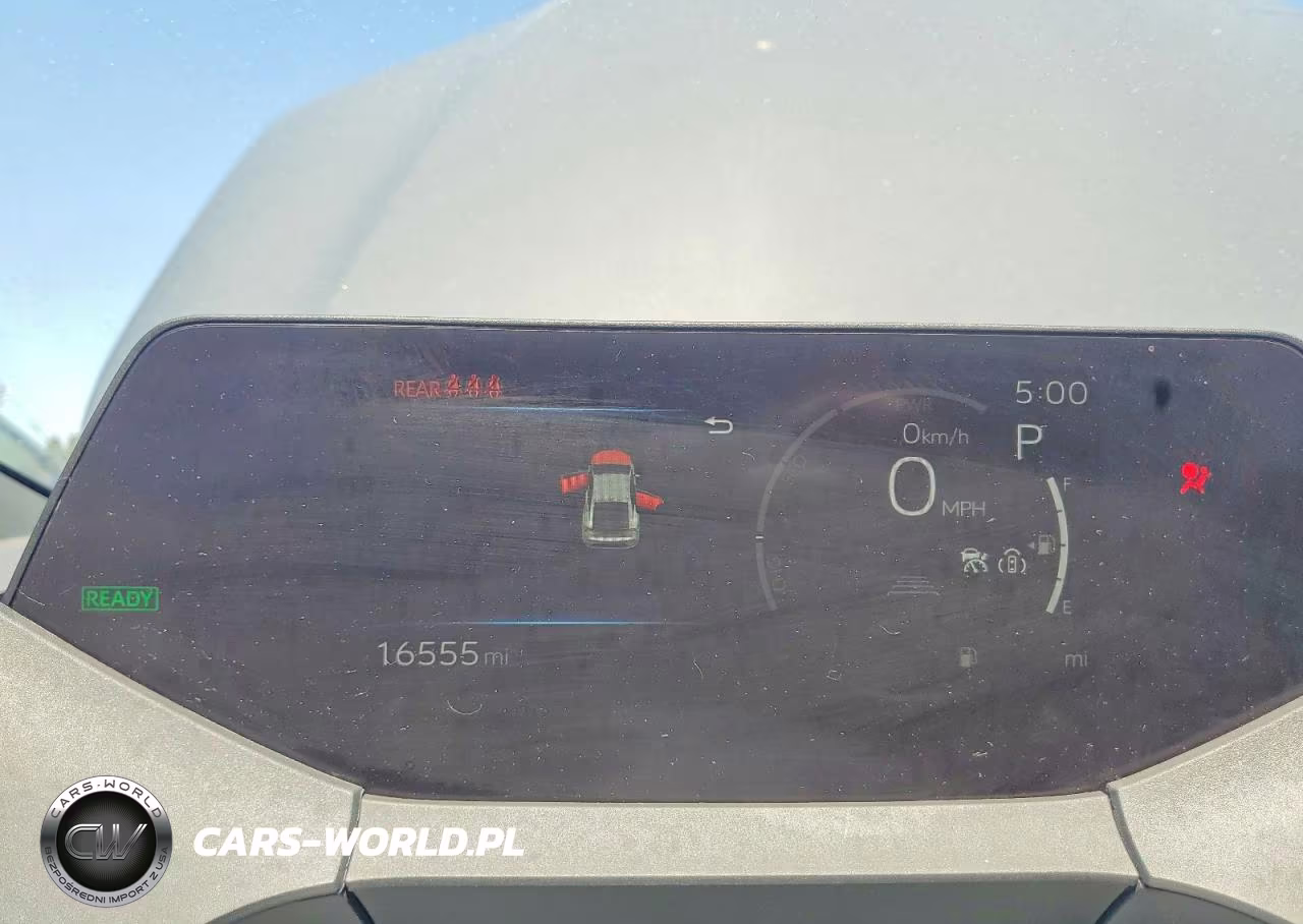 2025 Toyota Prius Xle VIN:JTDACAAU1S3057599 - 9