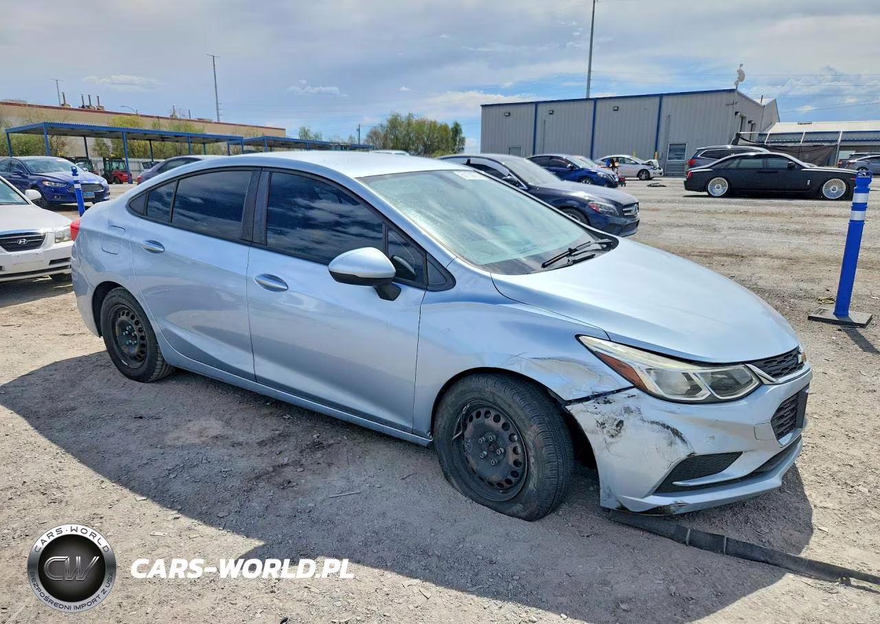 2017 Chevrolet Cruze Ls VIN:1G1BC5SM6H7178990 - 4