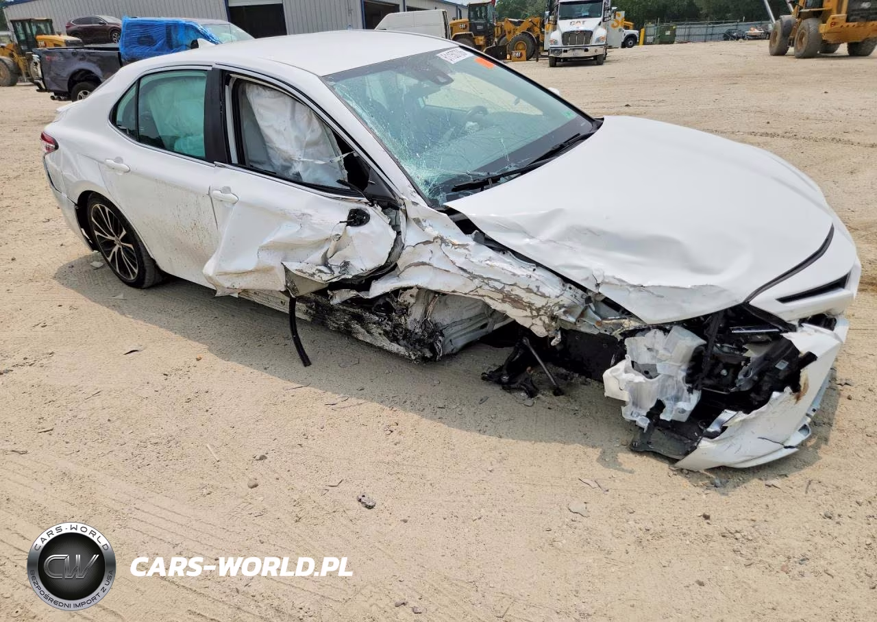 2020 Toyota Camry Se VIN:4T1G11AK1LU507144 - 4