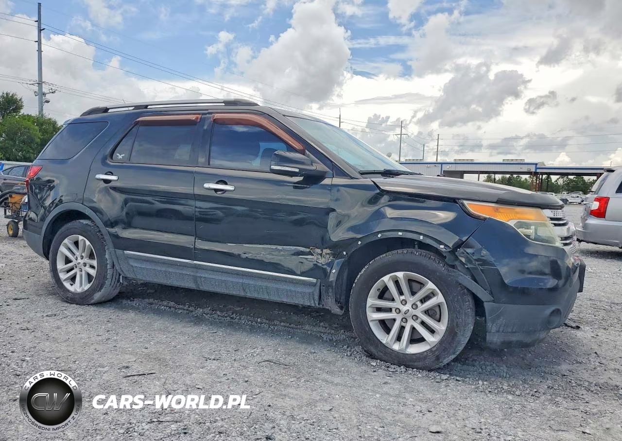 2014 Ford Explorer Xlt VIN:1FM5K7D80EGA16217 - 4