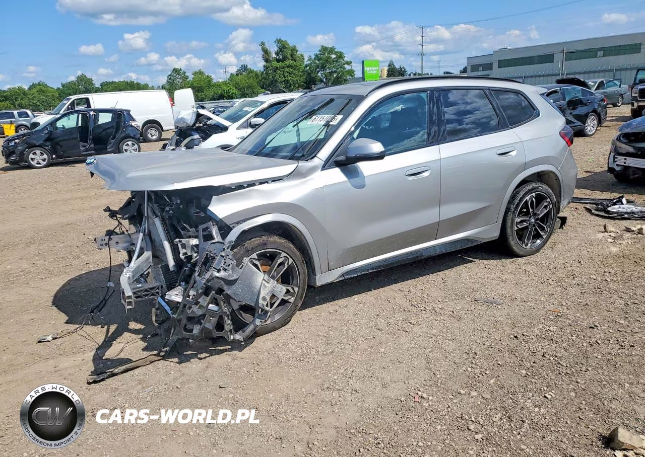 2025 BMW X1 xDrive28I – zdjęcie 1 z 14
