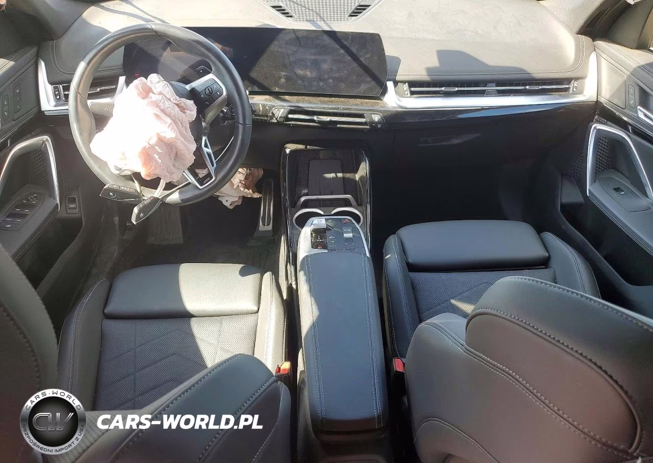 2025 BMW X1 xDrive28I VIN:WBX73EF05S5228739 - 8