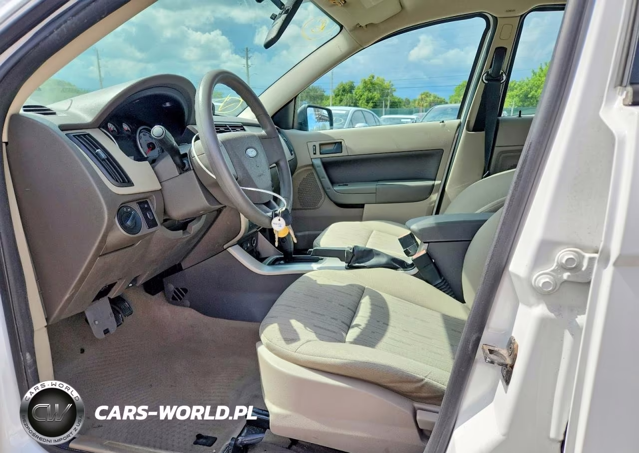 2008 Ford Focus Se VIN:1FAHP35N68W182631 - 7