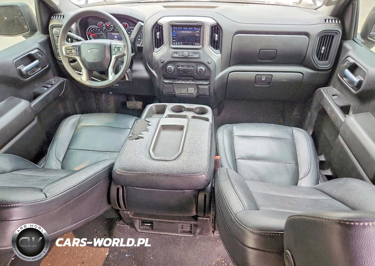2021 Chevrolet Silverado K1500 Custom VIN:1GCPYBEK6MZ300169 - 8