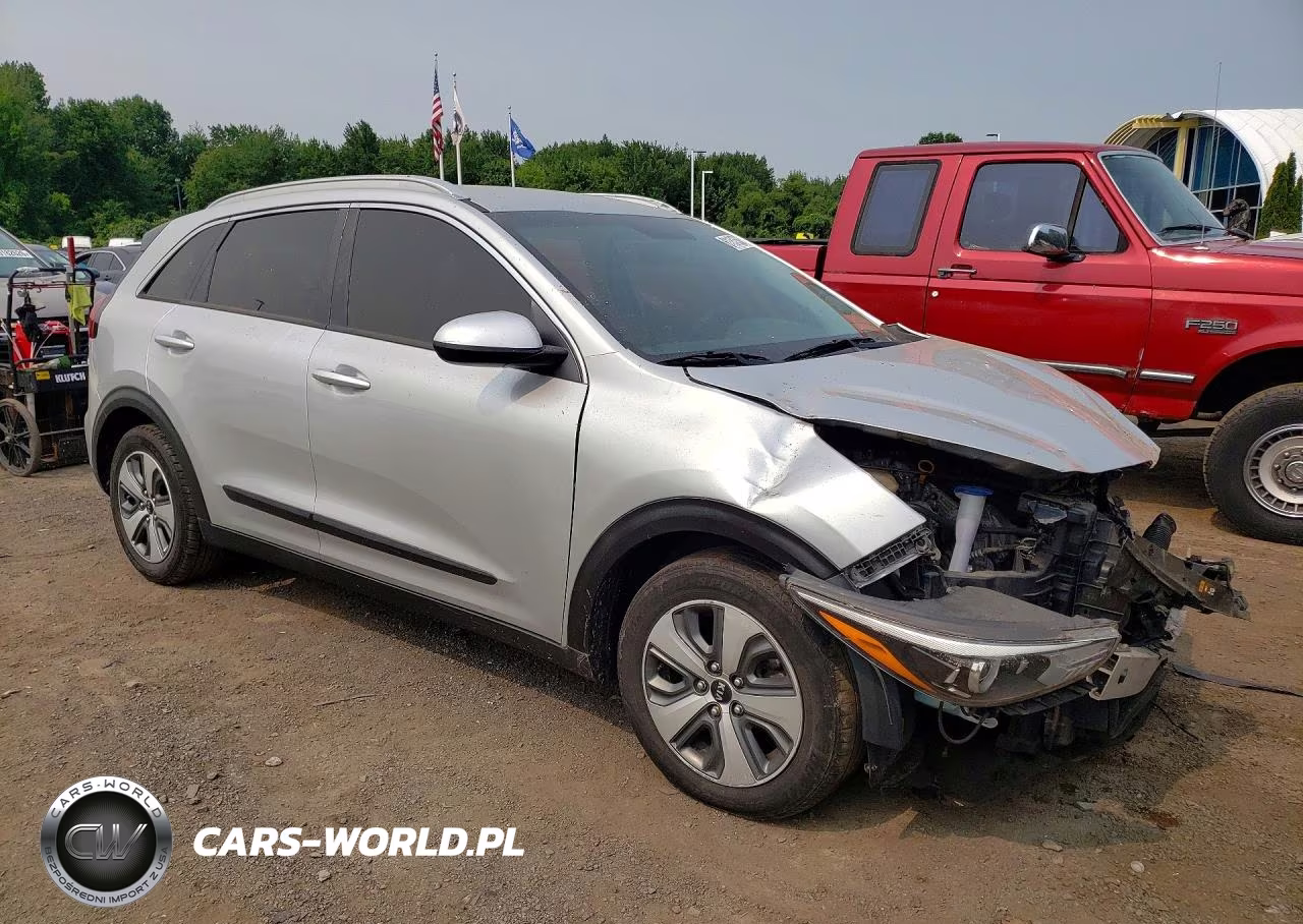 2020 Kia Niro Lx VIN:KNDCB3LC3L5397967 - 4