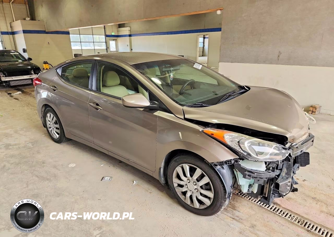 2013 Hyundai Elantra Gls VIN:5NPDH4AE3DH213027 - 4