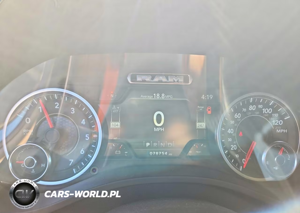 2019 Ram 1500 Laramie VIN:1C6SRFDT7KN865826 - 9