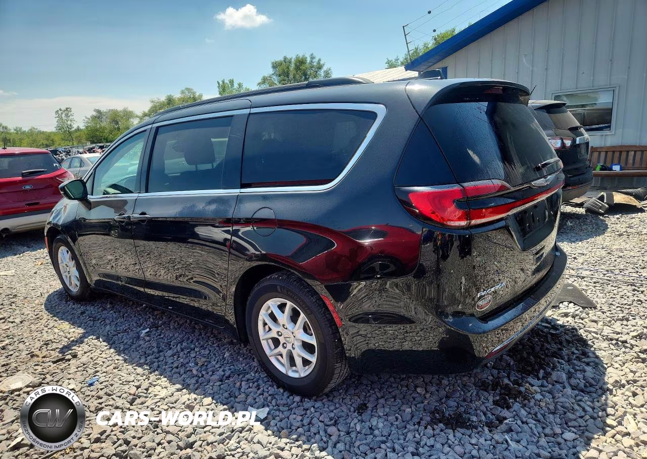 2022 Chrysler Pacifica Touring L VIN:2C4RC1BG4NR185391 - 2