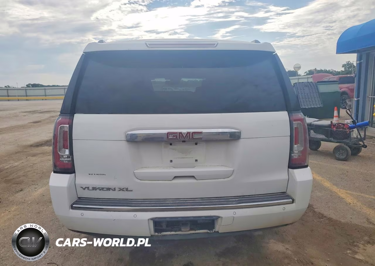 2017 GMC Yukon Xl Denali VIN:1GKS2HKJ0HR255878 - 6