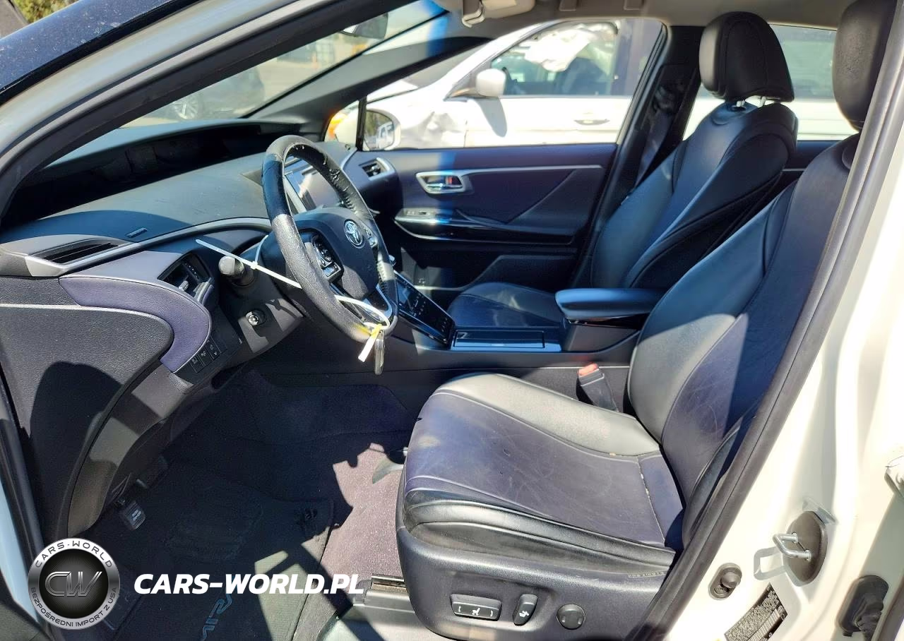 2017 Toyota Mirai Base VIN:JTDBVRBD9HA002818 - 7