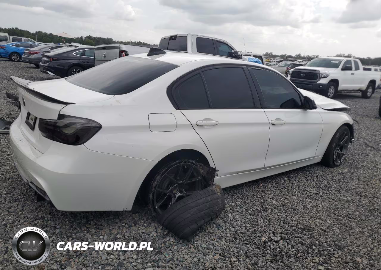 2013 BMW 128I 2D I VIN:WBA3A9G57DNP36231 - 3