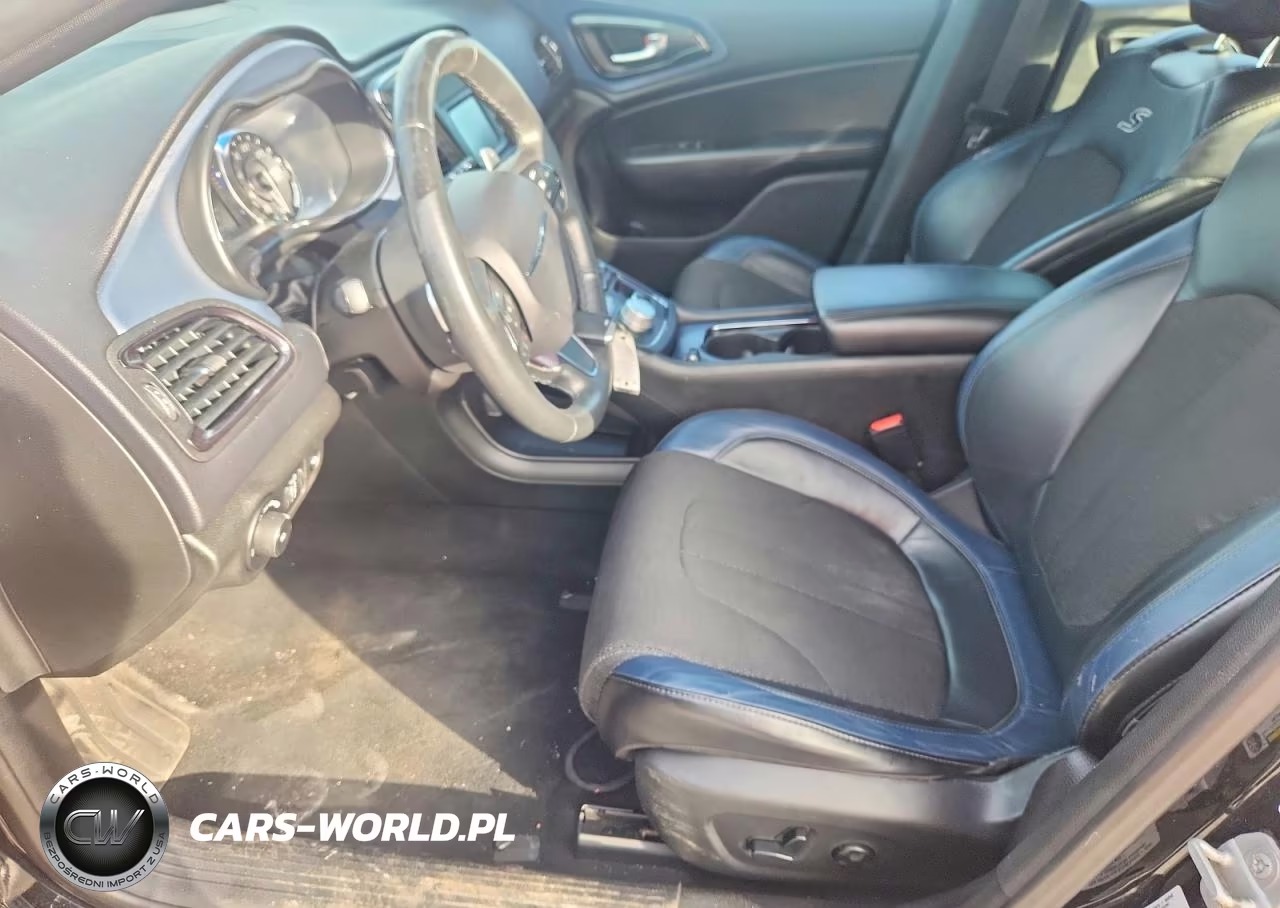 2015 Chrysler 200 VIN:1C3CCCBG8FN572949 - 7