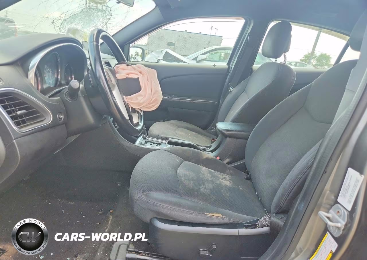 2012 Chrysler 200 Touring VIN:1C3CCBBB0CN198136 - 7