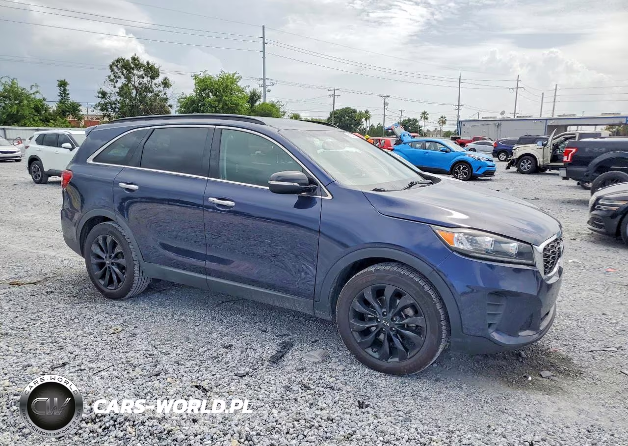 2020 Kia Sorento S VIN:5XYPG4A57LG697435 - 4