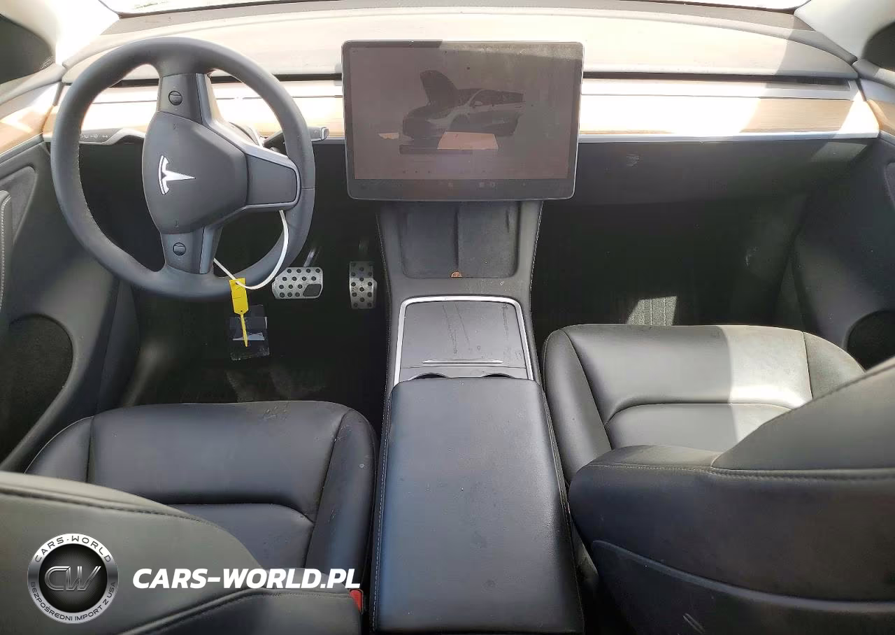 2024 Tesla Model Y VIN:7SAYGDEE9RA233710 - 8