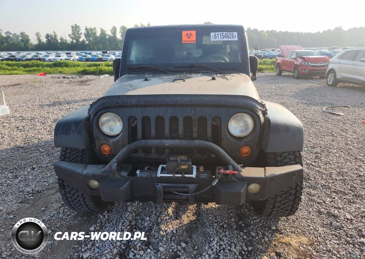 2012 Jeep Wrangler VIN:1J4GA591X9L704071 - 5
