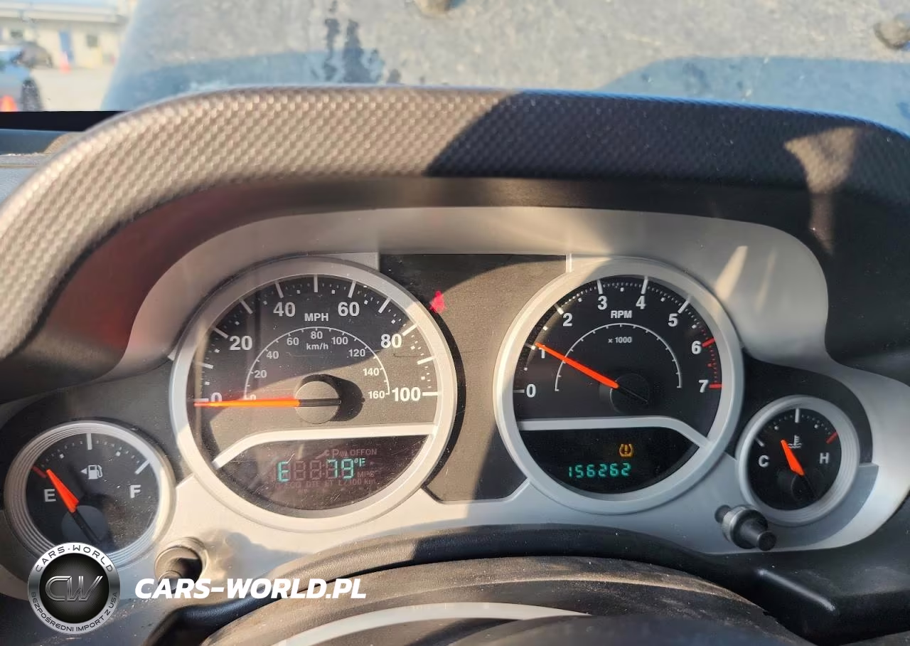 2012 Jeep Wrangler VIN:1J4GA591X9L704071 - 9