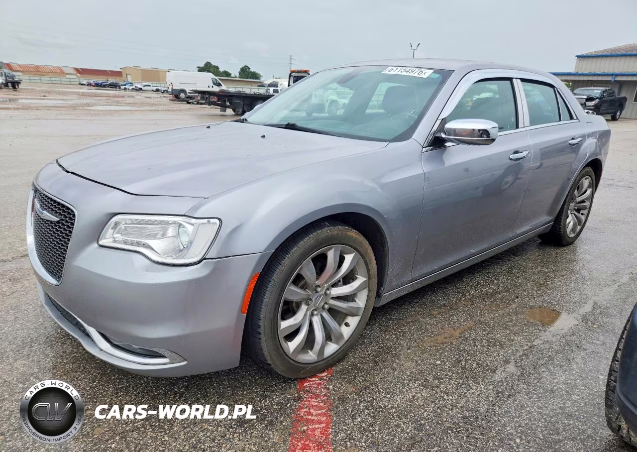 2018 Chrysler 300 Limited – zdjęcie 1 z 12